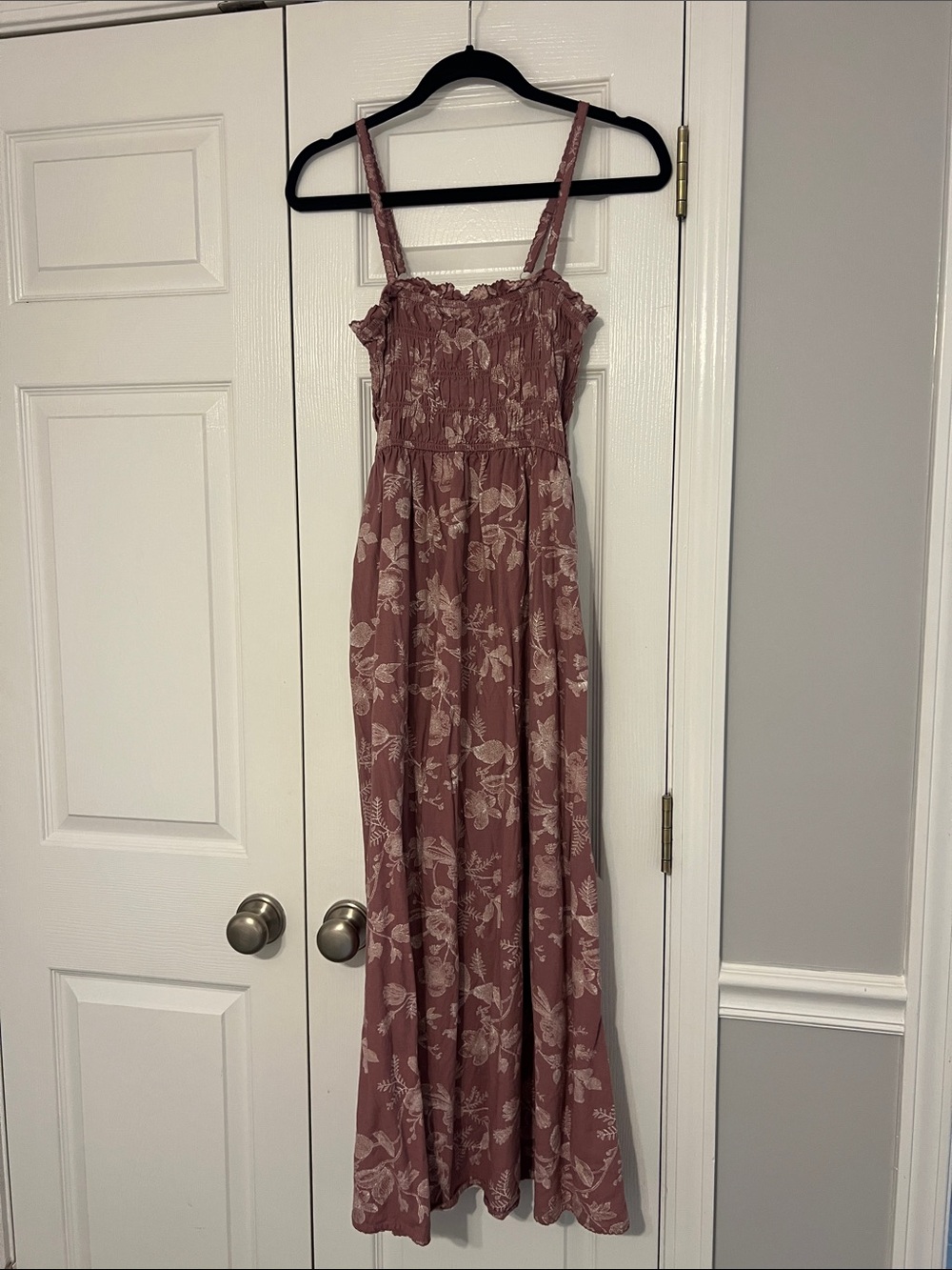 Universal Thread Dusty Rose Floral Midi Dress